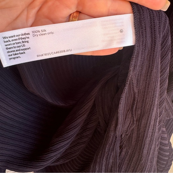 NWT Eileen Fisher Accordion Silk Jacquard Bateau Neck Long Top Plus Size 3X - Picture 7 of 9